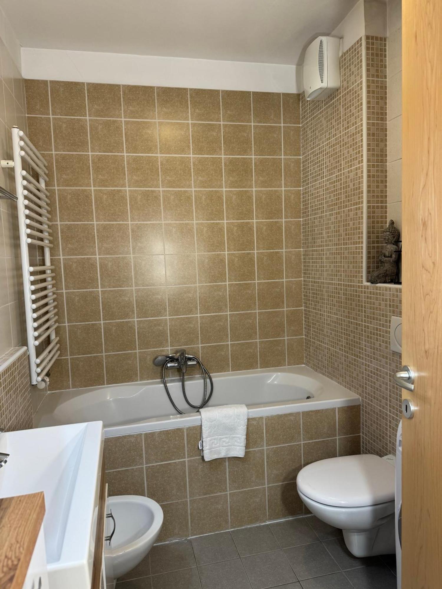 Apartamento Titanium Izola Exterior foto